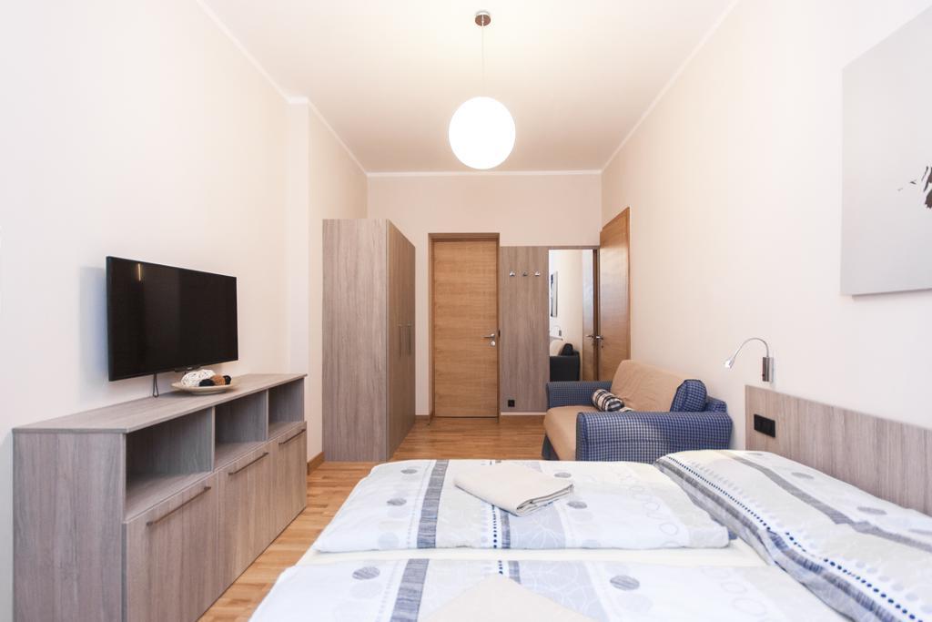 Manesova Astra Apartment プラハ 部屋 写真